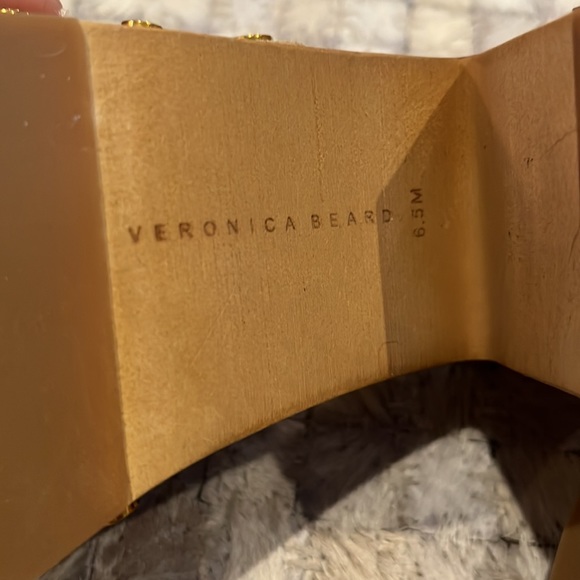 Veronica Beard Halifax clog in color Desert. SOLD OUT ONLINE - Picture 5 of 6